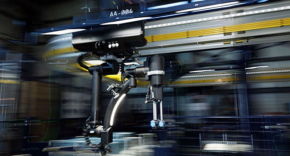 הרובוט בלו ג'יי של אמזון.