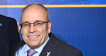 אברהם נובוגרוצקי, נשיא התאחדות התעשיינים.