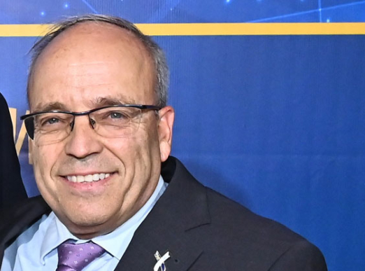 אברהם נובוגרוצקי, נשיא התאחדות התעשיינים.