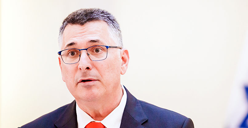 שר החוץ, גדעון סער.