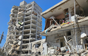 בניינים בבת ים שנפגעו מטיל איראני במלחמה האחרונה.