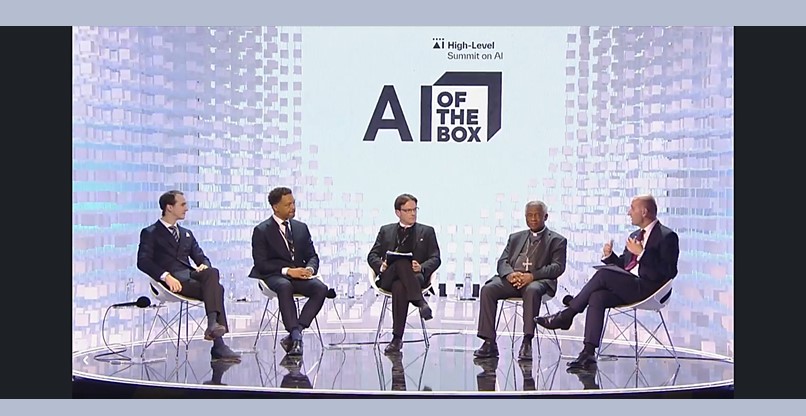 עו"ד ד"ר איל ברוק, ראש תחום AI משרד עורכי הדין ש. הורוביץ' בפסגת ה-AI בברטיסלבה.