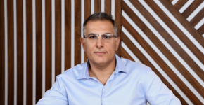 זיו אברמוביץ, סמנכ"ל פיתוח בקבוצת אמן.