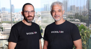 מייסדי בקסלאש סקיוריטי. מימין: שחר מן, מנכ"ל, ויוסי פיק, סמנכ״ל טכנולוגיות.