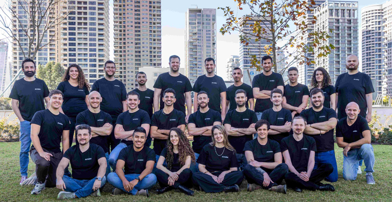 עובדי מאטיה, תמונה קבוצתית.