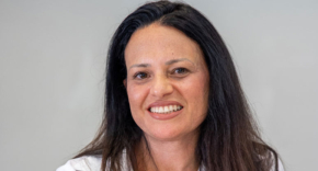 ענבר זוהר, מנהלת מחלקת איכות ושירות בקופת חולים מאוחדת.