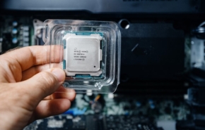 פגיעויות חמורות התגלו בהם. מעבדי Xeon של אינטל.