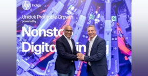 נועם זילברשטיין, מנכ״ל HP Indigo, ופאראג' פאטל, נשיא תחום שירותים משותפים בePac.