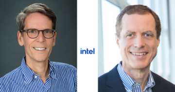 היו"ר הנכנס של אינטל, ד"ר קרייג בארט (מימין), וזה היוצא, פרנק יארי.