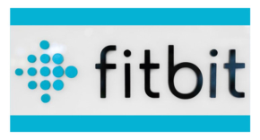 תכונותיו משתדרגות בעזרת AI. פיטביט מבית גוגל.