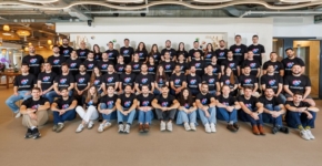 צוות חברת ScaleOps.