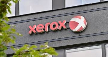 מחליפה מנכ"ל. זירוקס.