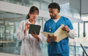 הטכנולוגיה מסייעת לבתי החולים לסייע לנו בריאותית.