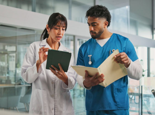 הטכנולוגיה מסייעת לבתי החולים לסייע לנו בריאותית.