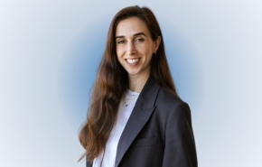 טל ארמוני, אנליסטית Risk & Fraud בכירה במרכז הפיתוח של אינטואיט בישראל.