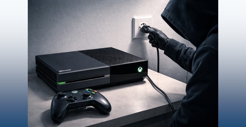 הקונסולה חווותה פריצה מבוססת מתח חשמלי. Xbox One.