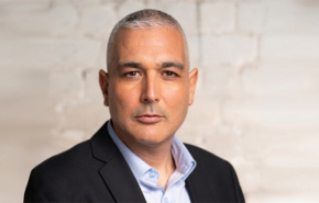 מני ברוך, מנכ"ל בזק בינלאומי.