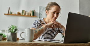 ניהול בתקופות חירום מחייב איזון מתמיד בין המשכיות תפקודית לרגישות אנושית.