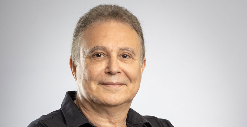 אלי ברששת, מנכ"ל וואן הראל.