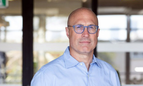 גל הזלקורן, סמנכ"ל המכירות של סיקוונט.