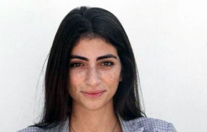 שי די קסטרו, ארכיטקטית ויועצת לתחום טרנספורמציית AI.