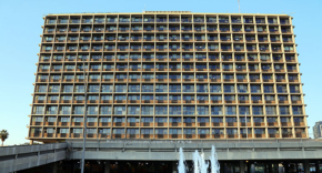 בניין עיריית תל אביב-יפו.