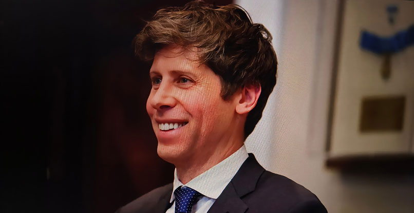 או שמא הוא יחייך? סם אלטמן.