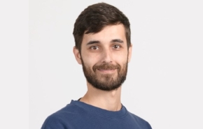 אלכס ויטחובסקי, מנהל מוצר סייפטיקה בקומסקיור.