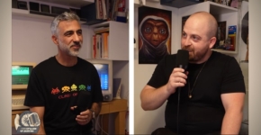 מימין לשמאל: בר גינדי, יוצר ומגיש את הפודאסט אנשים ואספנים, ורמי שקד - מבכירי אספני מחשבי אפל בישראל.