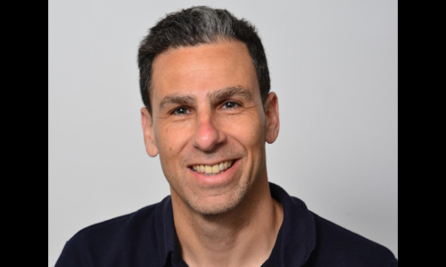 גיא שקולניק, מייסד ומנכ"ל וובטק, היצרנית של פלטפורמת Botica AI.