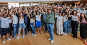 תגייס למעלה מ-140 עובדים נוספים בארץ. קייטו נטוורקס. במרכז התמונה, שלמה קרמר, המנכ"ל והמייסד השותף.