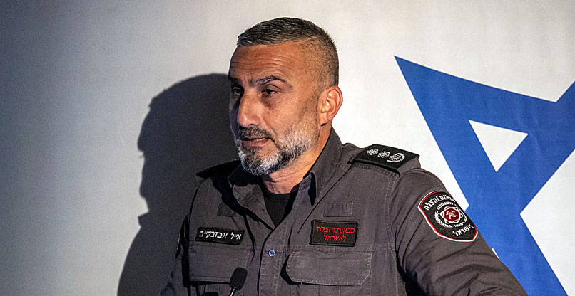 טפסר משנה אייל אבזבקייב, ראש מחלקת קשר חירום ותיאום מבצעי בחטיבת התקשוב של רשות כבאות והצלה.