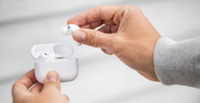 בתכנון: שיפור השליטה ב-AirPods Pro.