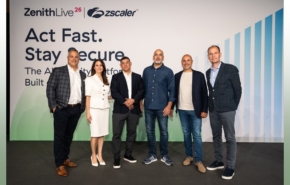 מימין לשמאל: יושי מרו, מנהל תחום ההפצה באזור EMEA, זיסקיילר; ג'וני קרבין, סגן נשיא תחום ההפצה באזור EMEA, זיסקיילר; שרון חי מתן, מנהל טכנולוגיות, SpikeIT; ליאור בן עמי, מנכ"ל, SpikeIT; מליסה נאסרינו, סגנית נשיא, שיווק שותפים גלובלי, זיסקיילר; אנתוני טורסיילו, סגן נשיא בכיר, מערך השותפים הגלובלי, זיסקיילר.
