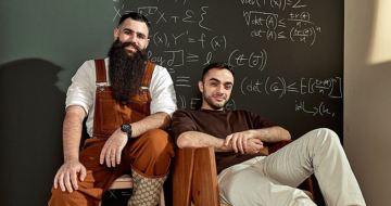 מייסדי אניגמה, יהונתן יעקובי (מימין) וגל ניב.