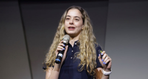 נועה בנג'ו, מנהלת מוצר בכירה בזיסקיילר.