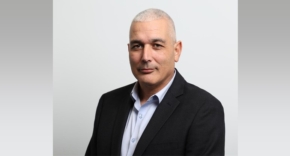 מני ברוך, מנכ"ל בזק בינלאומי.