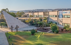 מגייסת מאות עובדים. UCT ישראל.