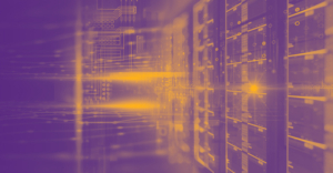 3d,Illustration,Banner,Of,Server,Room,In,Data,Center,Full צילום: Shutterstock