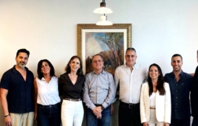 בכירי מלם תים עם בכירי חברת פורטק* תוכנה, אותה רכשה.