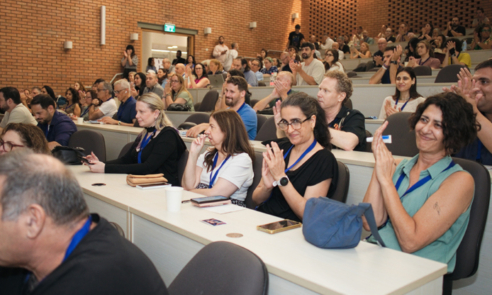 משתתפים בוועידת Neuroinclusive Innovation 2026 של האקאוטיזם.