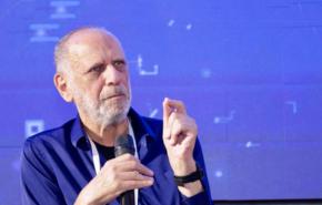 היזם הוותיק דב מורן.