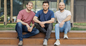 מייסדי גארדיו: עמוס פלד, מנכ"ל החברה, מיכאל ויינשטיין, סמנכ"ל הטכנולוגיות, ודניאל סירוטה, סמנכ"ל המו"פ.
