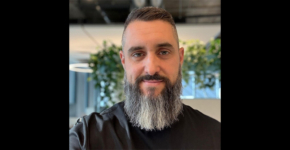 אבי שאול, ארכיטקס פריסייל ראשי, מכירות OpsRamp & Morpheus, ב- HPE EMEA.