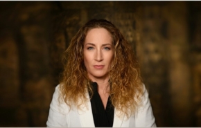 ענבר בזק, מנכ"לית ארגון בוגרי הטכניון.